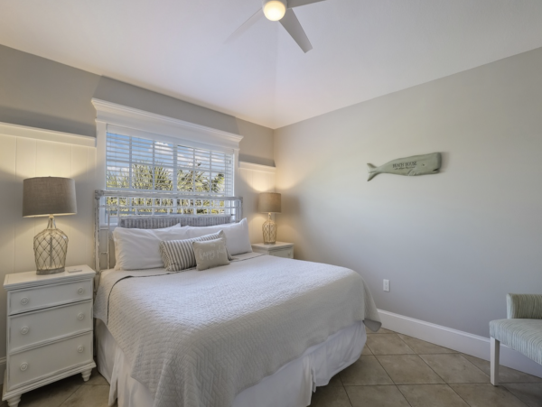 Six Bedroom Luxury Vacation Rental Anna Maria with Pool